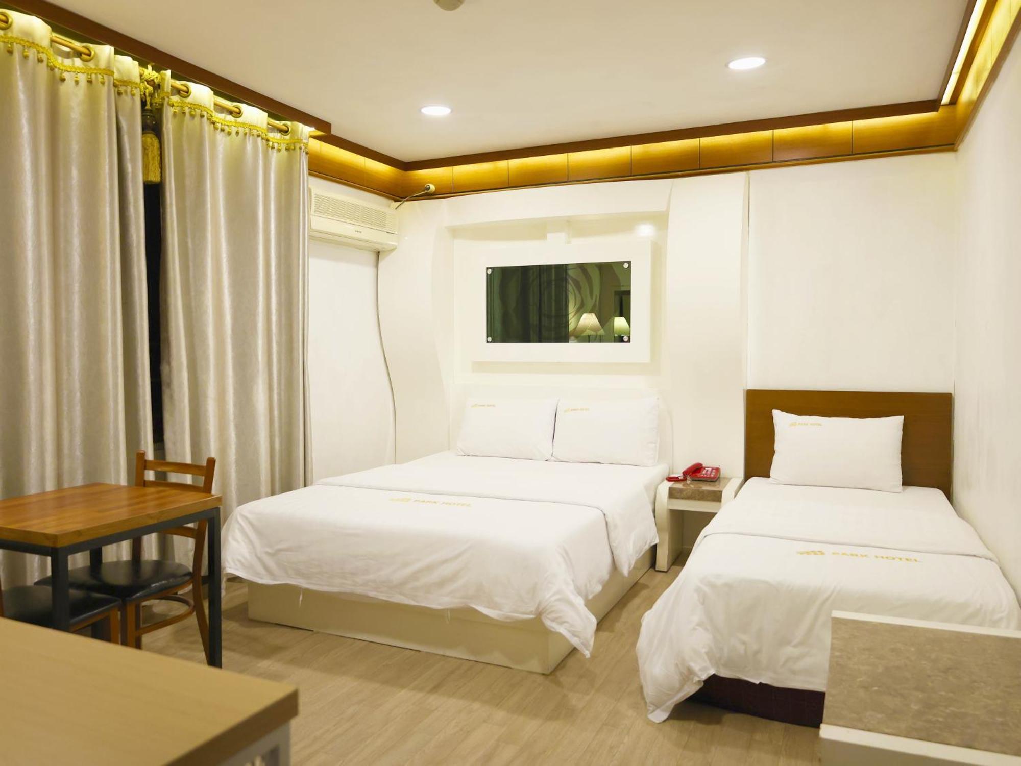 Goodstay Andong Park Hotel Exterior photo